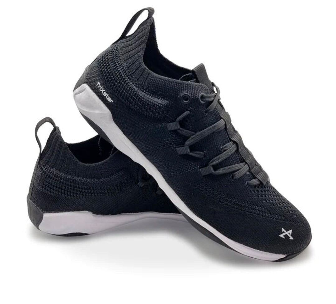 TriXstar Altair Black and white